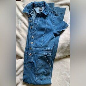 Women’s BDG Urban Outfitters Short Sleeve Denim Button Down Jumpsuit